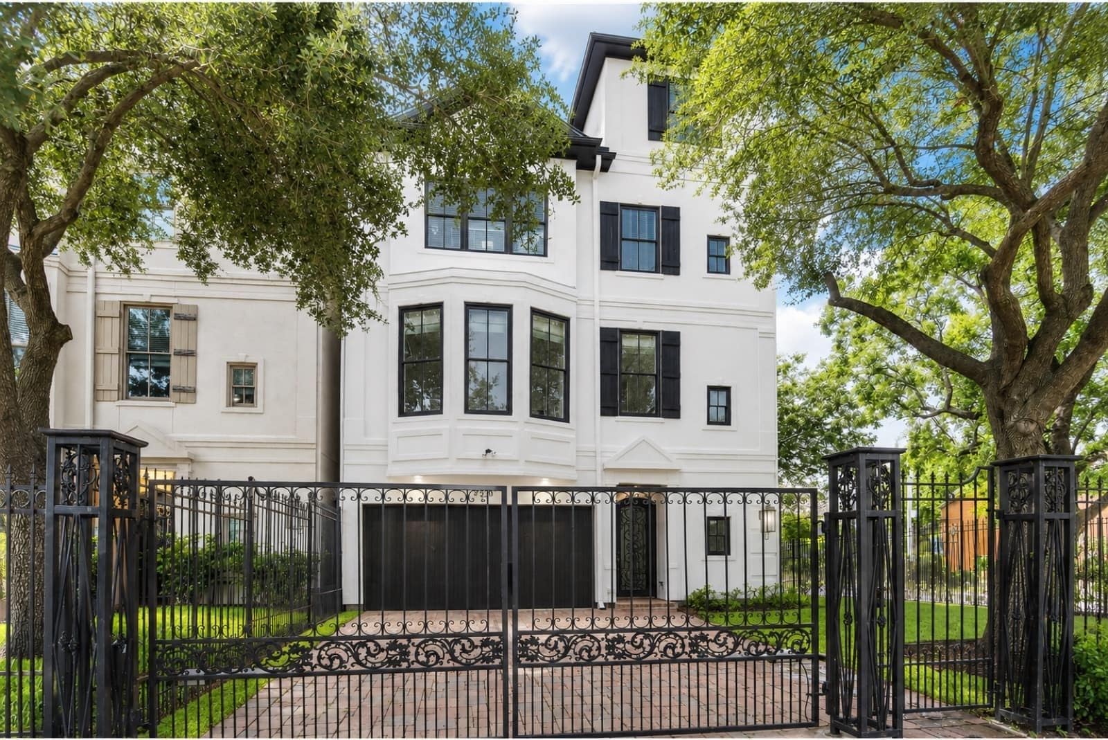 Gated Luxury Entrance Presentation